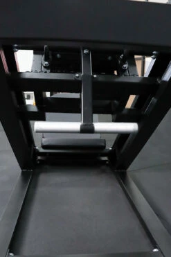 Body Iron Commercial Angled Leg Press & Hack Squat Pro LP8000 30 Body Iron Commercial Angled Leg Press & Hack Squat Pro LP8000 -HARBINGER Shop 19 BodyIronCommercialAngledLegPress HackSquatLP8000