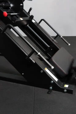 Body Iron Commercial Angled Leg Press & Hack Squat Pro LP8000 26 Body Iron Commercial Angled Leg Press & Hack Squat Pro LP8000 -HARBINGER Shop 5 BodyIronCommercialAngledLegPress HackSquatLP8000
