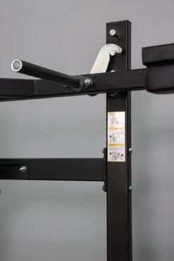 Body Iron Commercial Pendulum Squat Machine -HARBINGER Shop 7.BodyIronCommercialPendulumSquatMachine