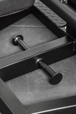 Body Iron Commercial Standing Hip Thrust Machine -HARBINGER Shop 78AB77AD 79F1 43C4 89F8 186B33BC1EB4