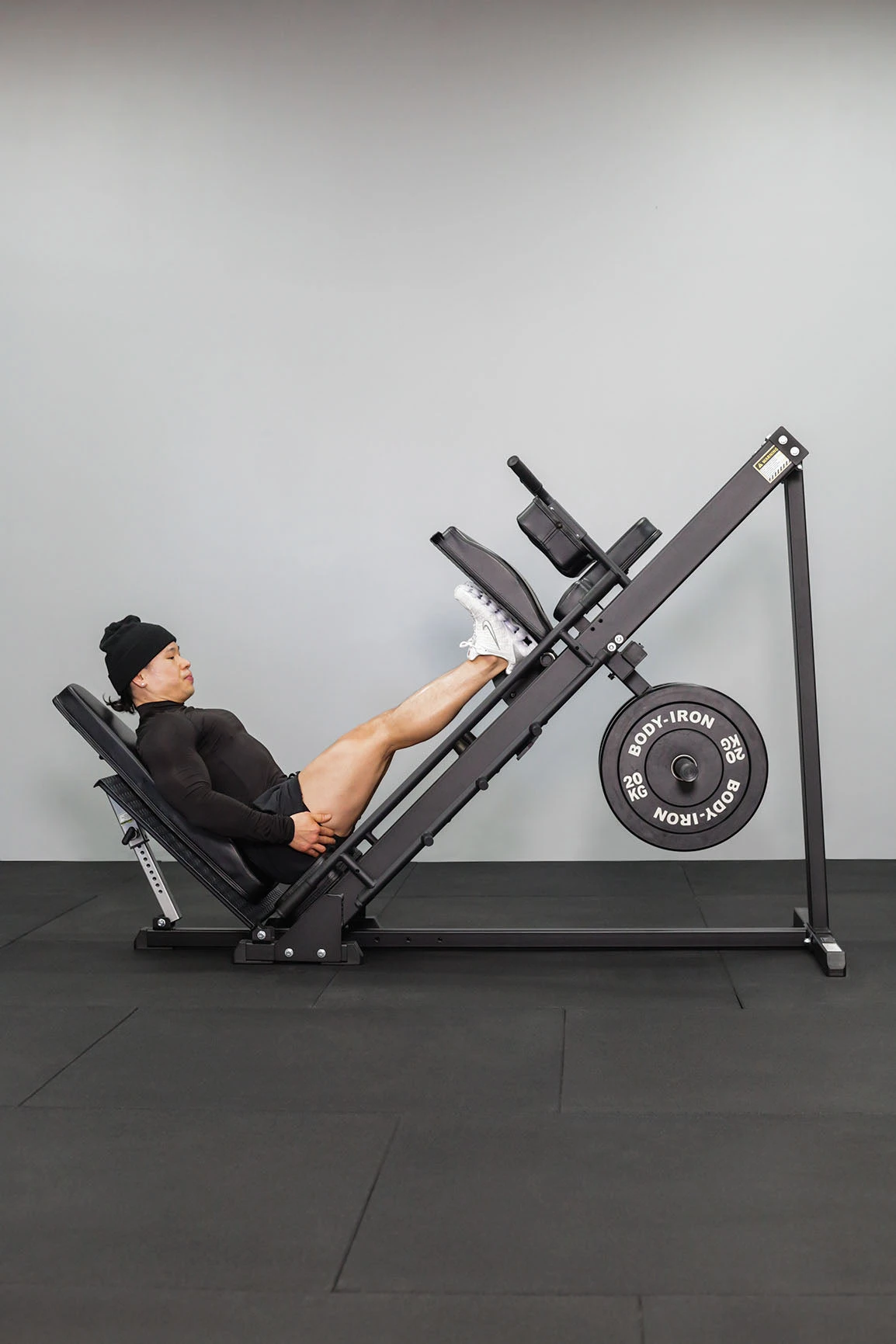 Body Iron Leg Press & Hack Squat & Leg Extension & Curl Combo 14 Body Iron Leg Press & Hack Squat & Leg Extension & Curl Combo - Image 12