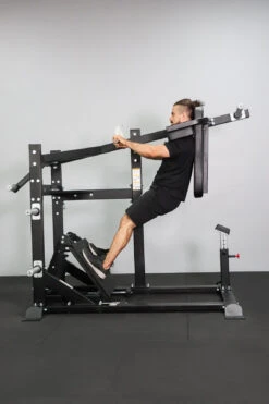 Body Iron Commercial Pendulum Squat Machine -HARBINGER Shop 8.BodyIronCommercialPendulumSquatMachine