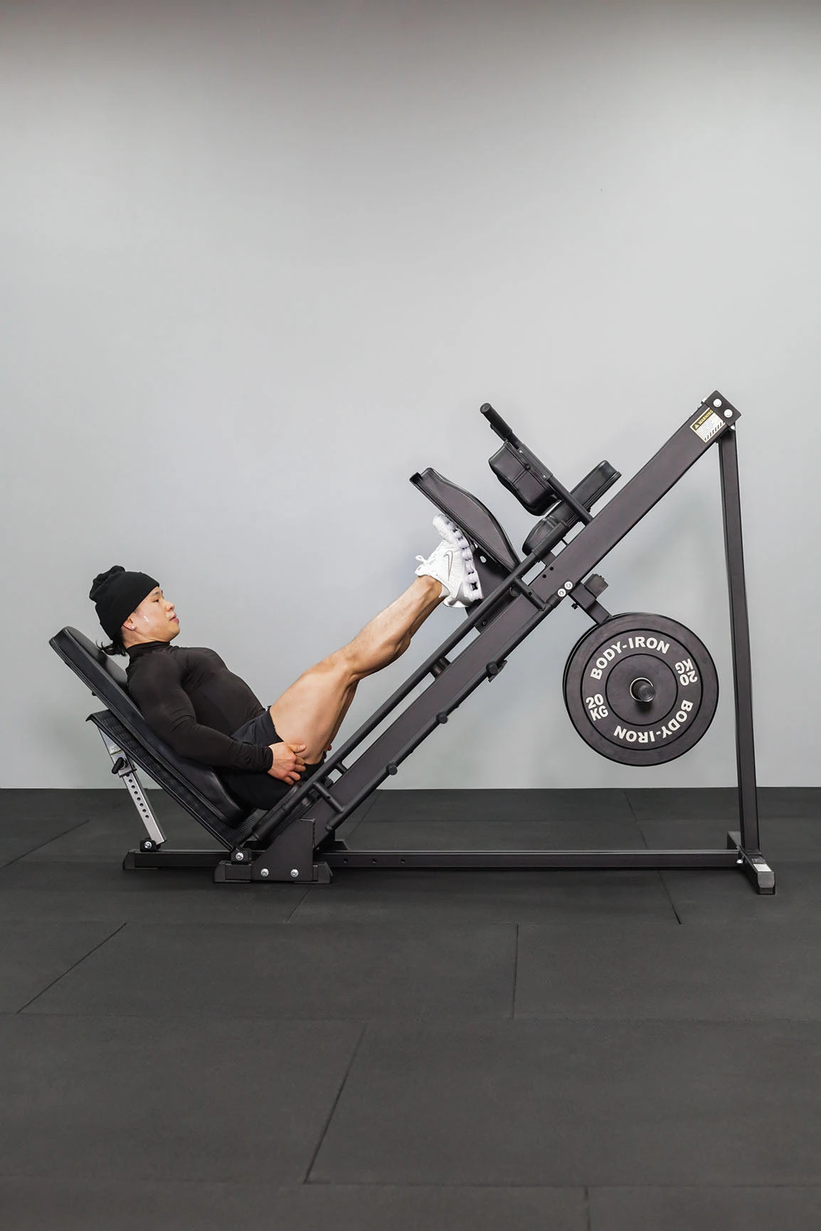 Body Iron Leg Press & Hack Squat & Leg Extension & Curl Combo 21 Body Iron Leg Press & Hack Squat & Leg Extension & Curl Combo - Image 19