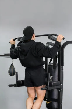 Everlast All-in-One Power Tower & Boxing Set 25 Everlast All-in-One Power Tower & Boxing Set -HARBINGER Shop BodyIronAllinOneBoxingStand PowerTower 1 b963588d c5ae 4d12 bf6d efe6c78b64c3