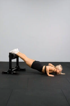 Body Iron Commercial Bulgarian Split Squat -HARBINGER Shop BodyIronBulgarianSplitSquat 5